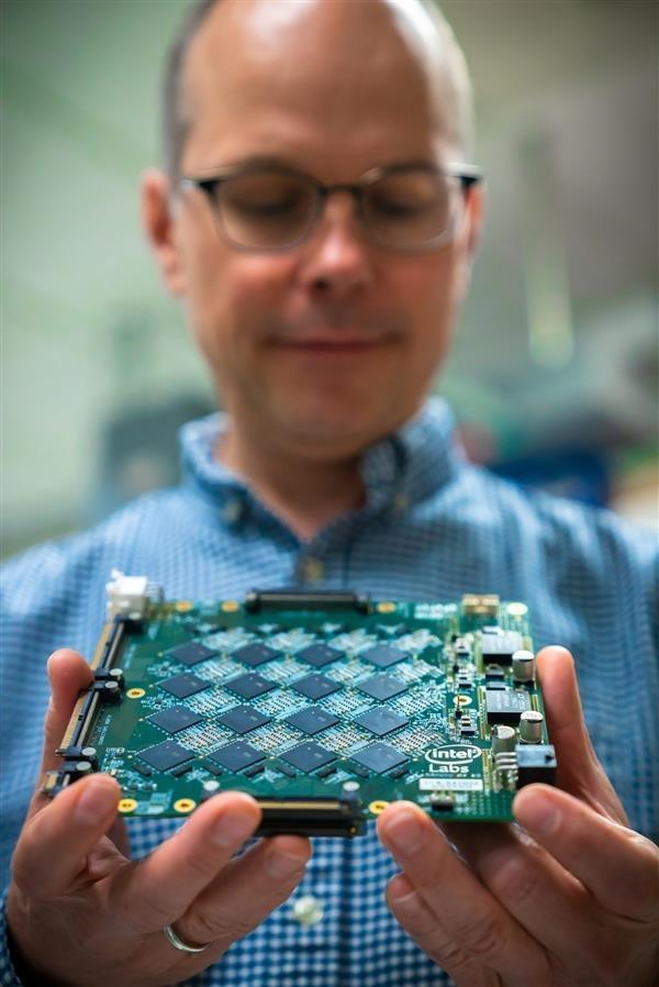 Intel 500系主板提前发布？会有什么惊喜呢？